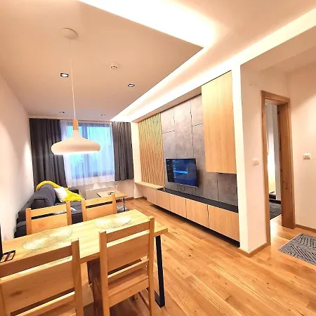 Maja, Zlatni Javor Apartamento *