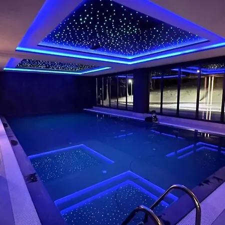 Maja, Zlatni Javor Jahorina